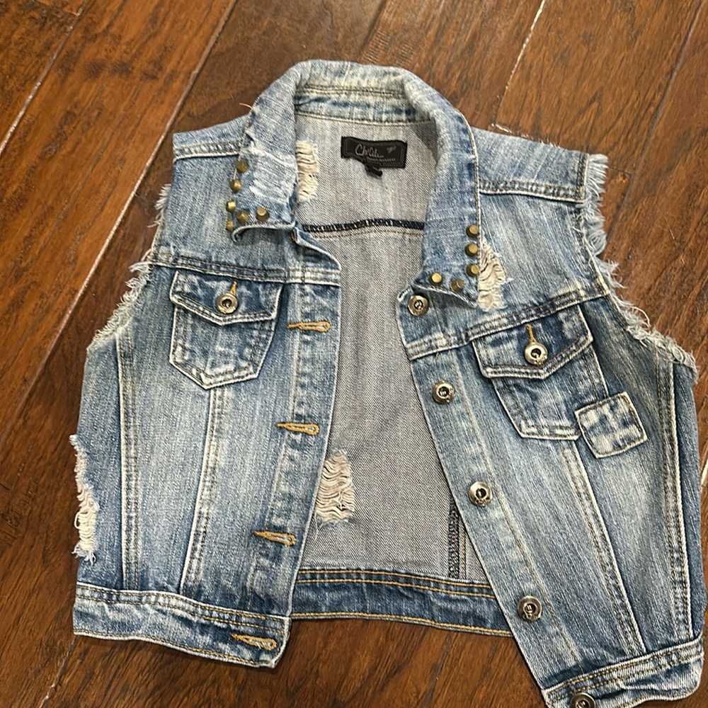Distressed 1/2 Denim Vest with Stud details